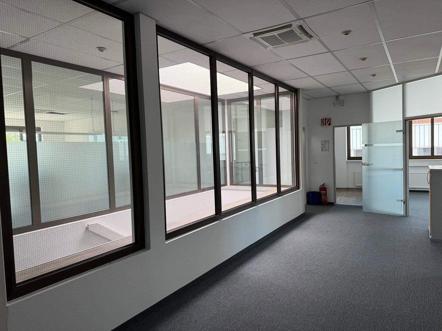 Prenájom kancelárie 500 m², Hannover, Dolné Sasko Prenájom kancelárie 500 m², Hannover, Dolné Sasko