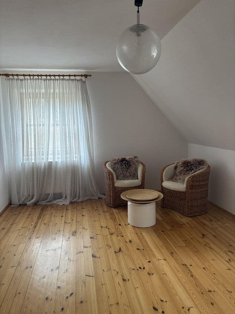 Predaj domu 260 m², pozemok 810 m², Jetzendorf, Bavorsko Predaj domu 260 m², pozemok 810 m², Jetzendorf, Bavorsko