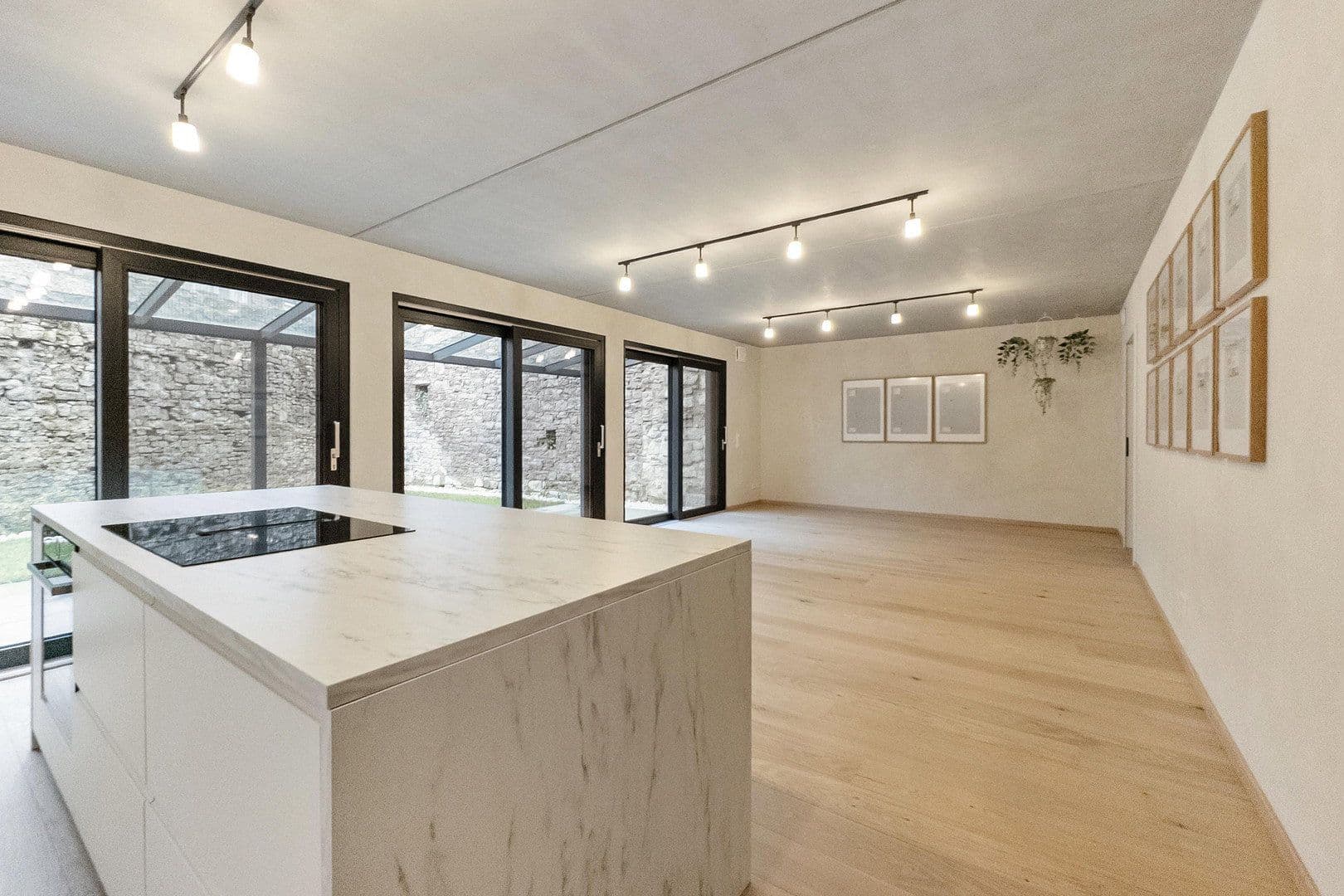 Predaj domu 215 m², pozemok 281 m², Würzburg, Bavorsko Predaj domu 215 m², pozemok 281 m², Würzburg, Bavorsko