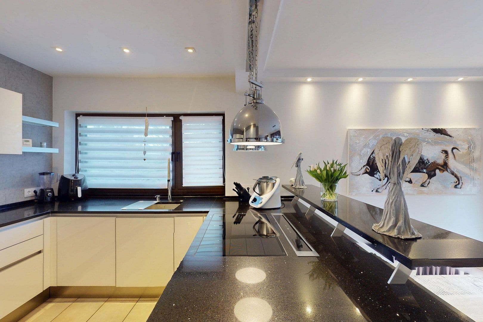 Predaj domu 268 m², pozemok 475 m², Kiefernweg 5, Ratingen, Severné Porýnie - Westfálsko Predaj domu 268 m², pozemok 475 m², Kiefernweg 5, Ratingen, Severné Porýnie - Westfálsko