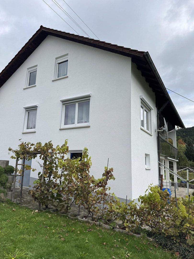 Predaj domu 189 m², pozemok 876 m², Wellendingen, Bádensko-Wurttembersko Predaj domu 189 m², pozemok 876 m², Wellendingen, Bádensko-Wurttembersko