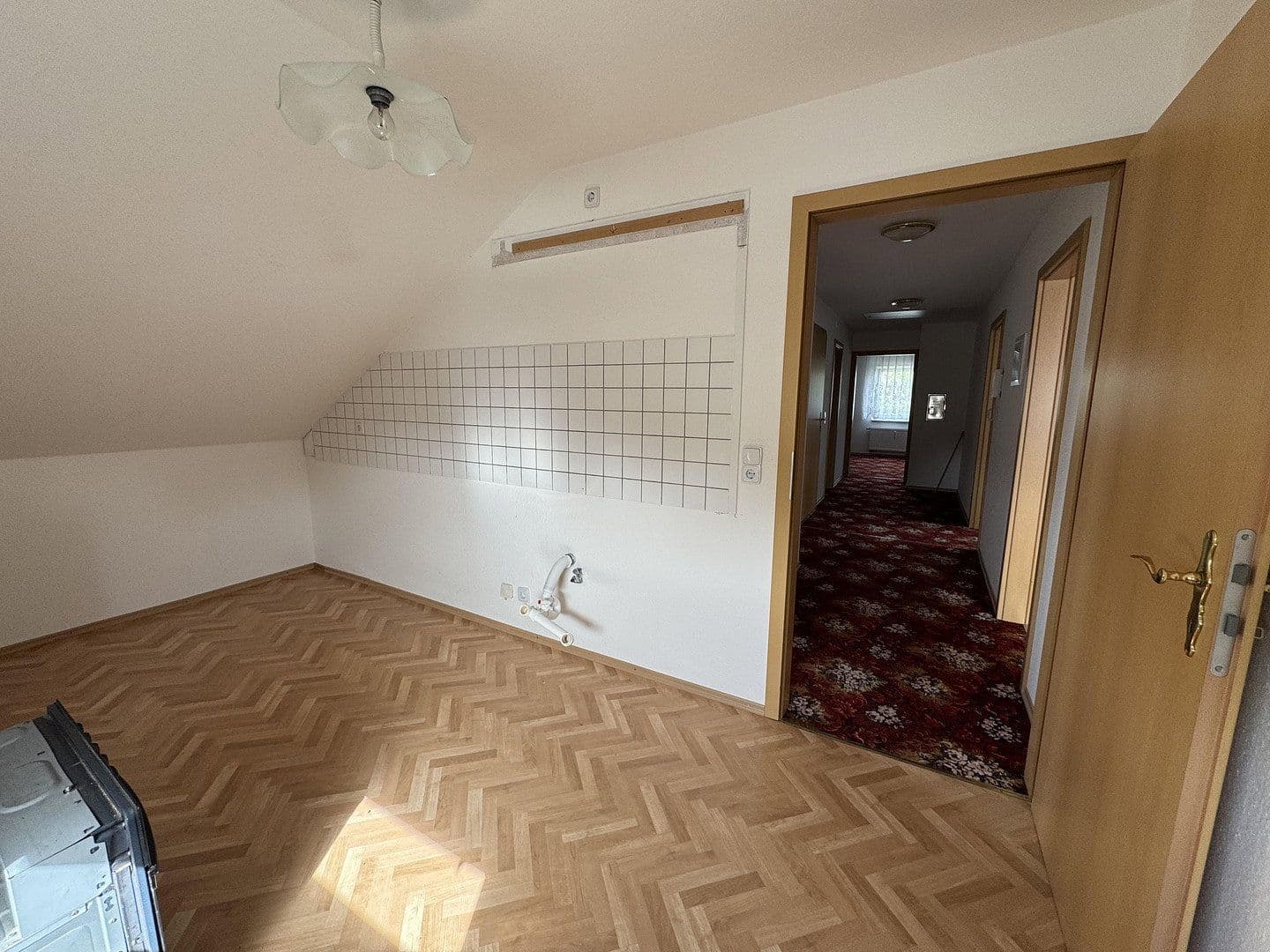 Predaj domu 189 m², pozemok 876 m², Wellendingen, Bádensko-Wurttembersko Predaj domu 189 m², pozemok 876 m², Wellendingen, Bádensko-Wurttembersko