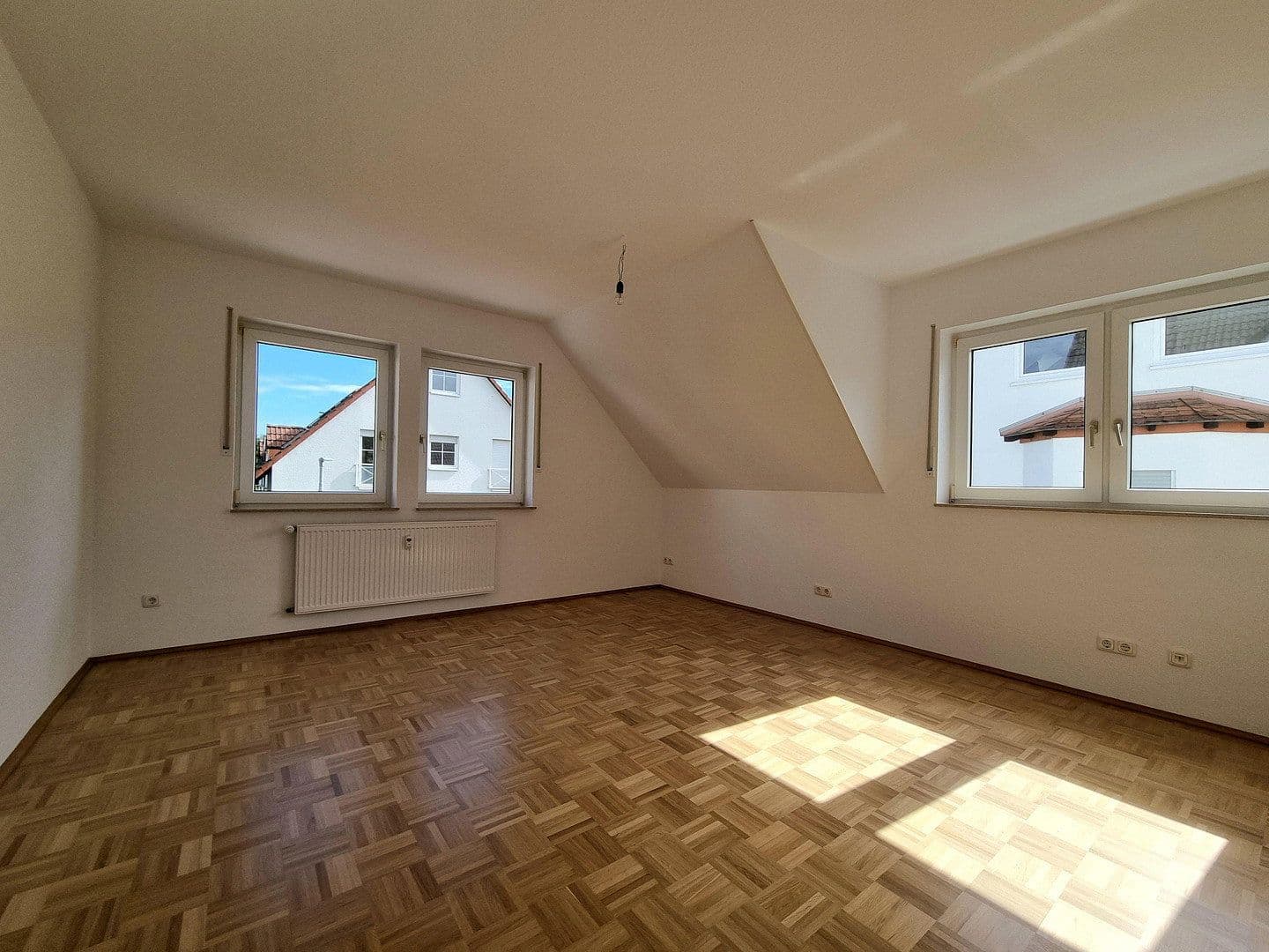 Prenájom bytu 3-izbový 119 m², Bochum, Severné Porýnie - Westfálsko Prenájom bytu 3-izbový 119 m², Bochum, Severné Porýnie - Westfálsko