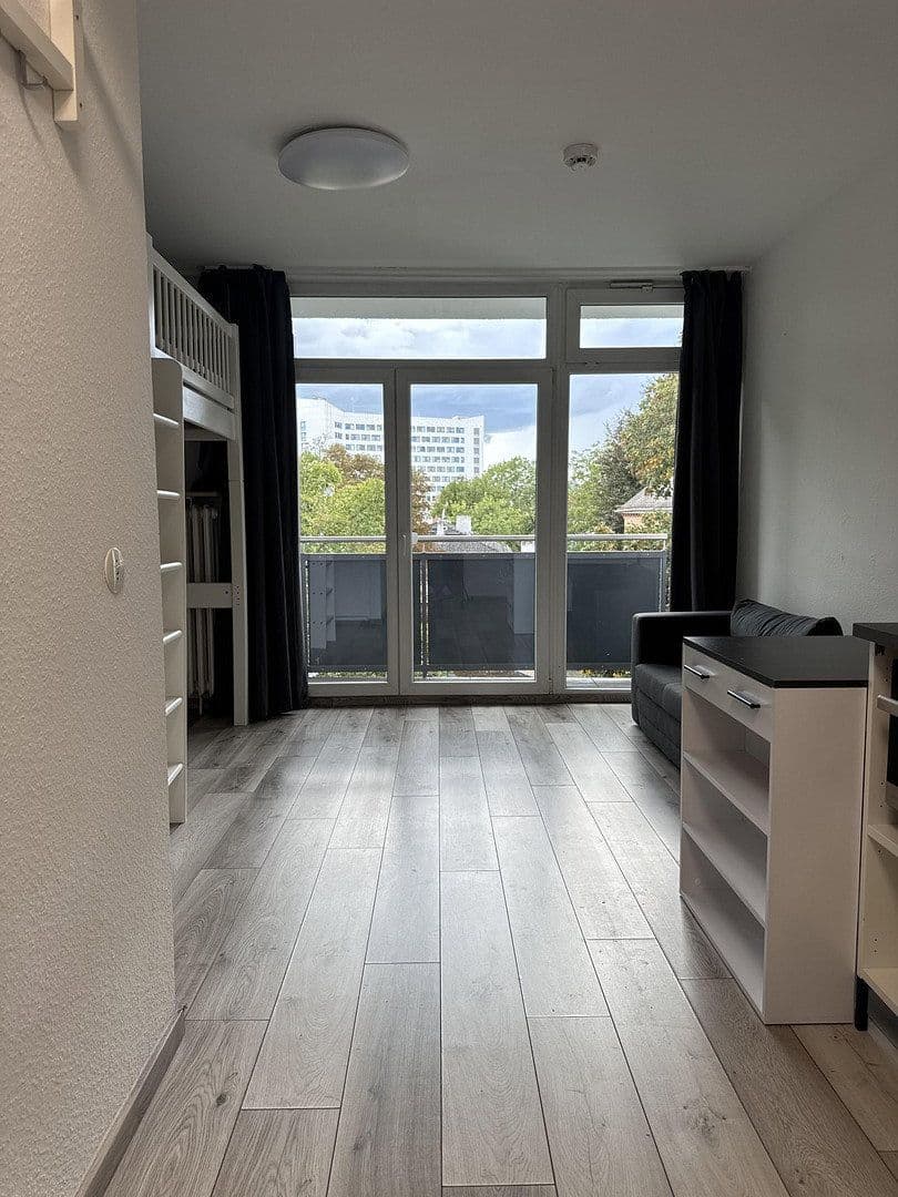 Prenájom bytu 1-izbový 27 m², Viktoriastraße, Wiesbaden, Hesensko Prenájom bytu 1-izbový 27 m², Viktoriastraße, Wiesbaden, Hesensko