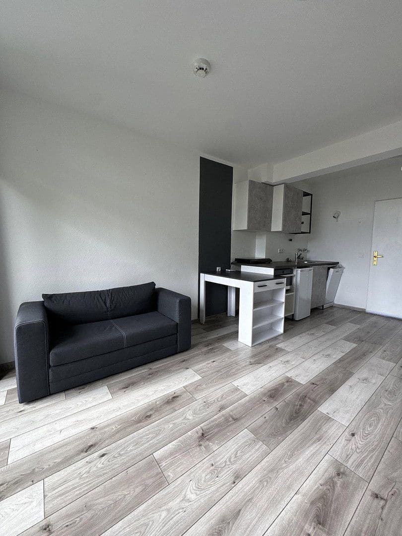 Prenájom bytu 1-izbový 27 m², Viktoriastraße, Wiesbaden, Hesensko Prenájom bytu 1-izbový 27 m², Viktoriastraße, Wiesbaden, Hesensko