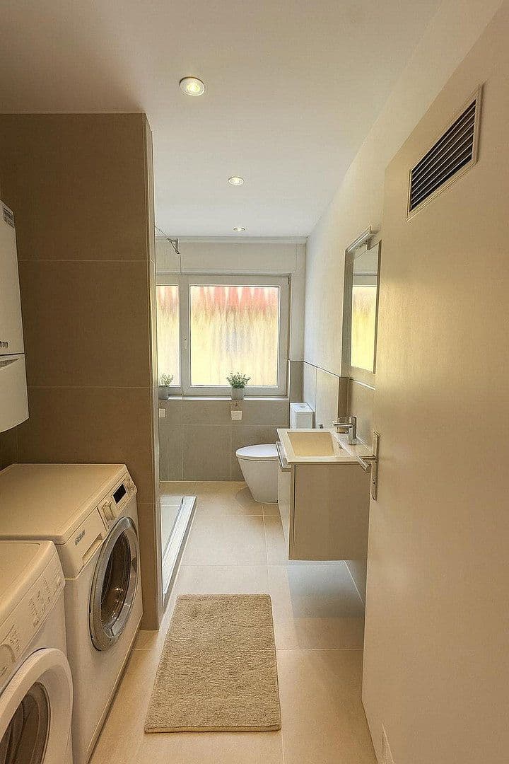Prenájom bytu 2-izbový 60 m², Fürth, Bavorsko Prenájom bytu 2-izbový 60 m², Fürth, Bavorsko