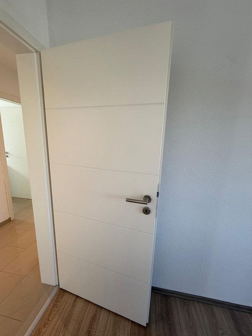 Prenájom bytu 2-izbový 60 m², Eppelheim, Bádensko-Wurttembersko Prenájom bytu 2-izbový 60 m², Eppelheim, Bádensko-Wurttembersko