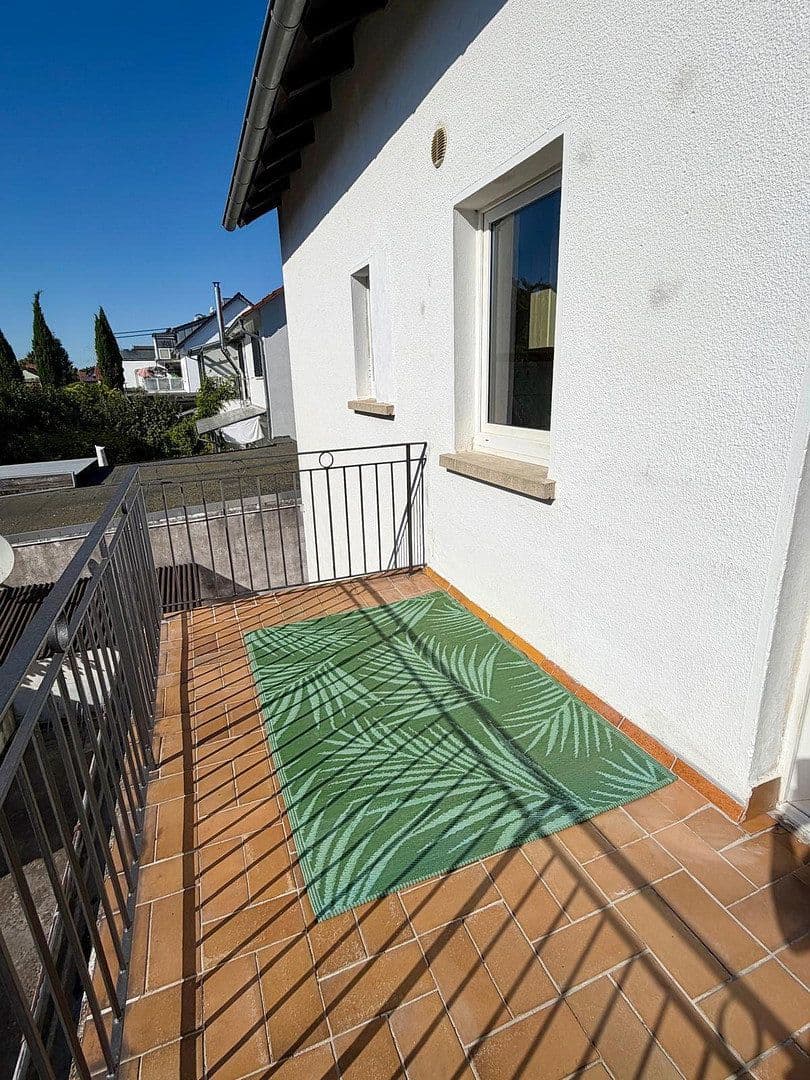 Prenájom bytu 2-izbový 60 m², Eppelheim, Bádensko-Wurttembersko Prenájom bytu 2-izbový 60 m², Eppelheim, Bádensko-Wurttembersko
