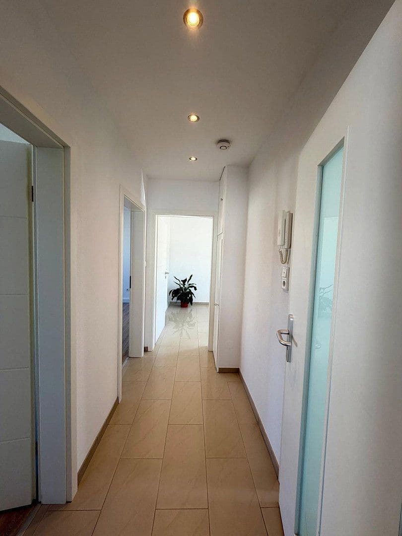 Prenájom bytu 2-izbový 60 m², Eppelheim, Bádensko-Wurttembersko Prenájom bytu 2-izbový 60 m², Eppelheim, Bádensko-Wurttembersko