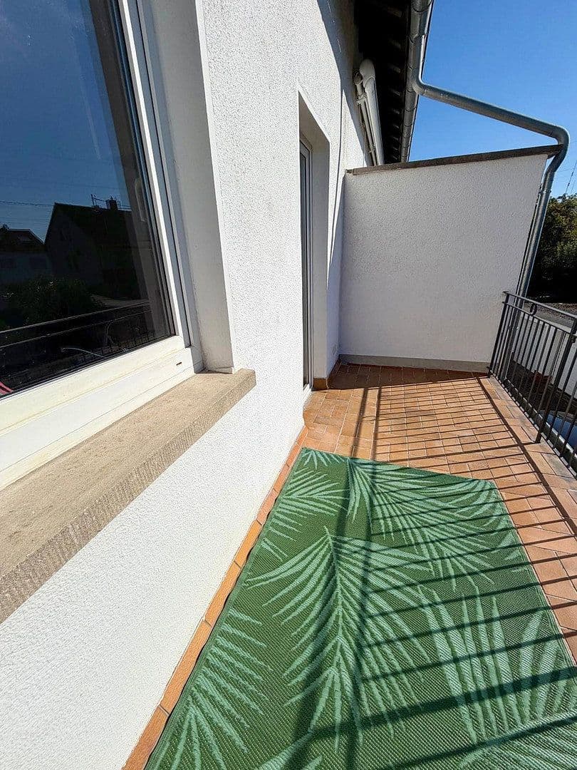 Prenájom bytu 2-izbový 60 m², Eppelheim, Bádensko-Wurttembersko Prenájom bytu 2-izbový 60 m², Eppelheim, Bádensko-Wurttembersko