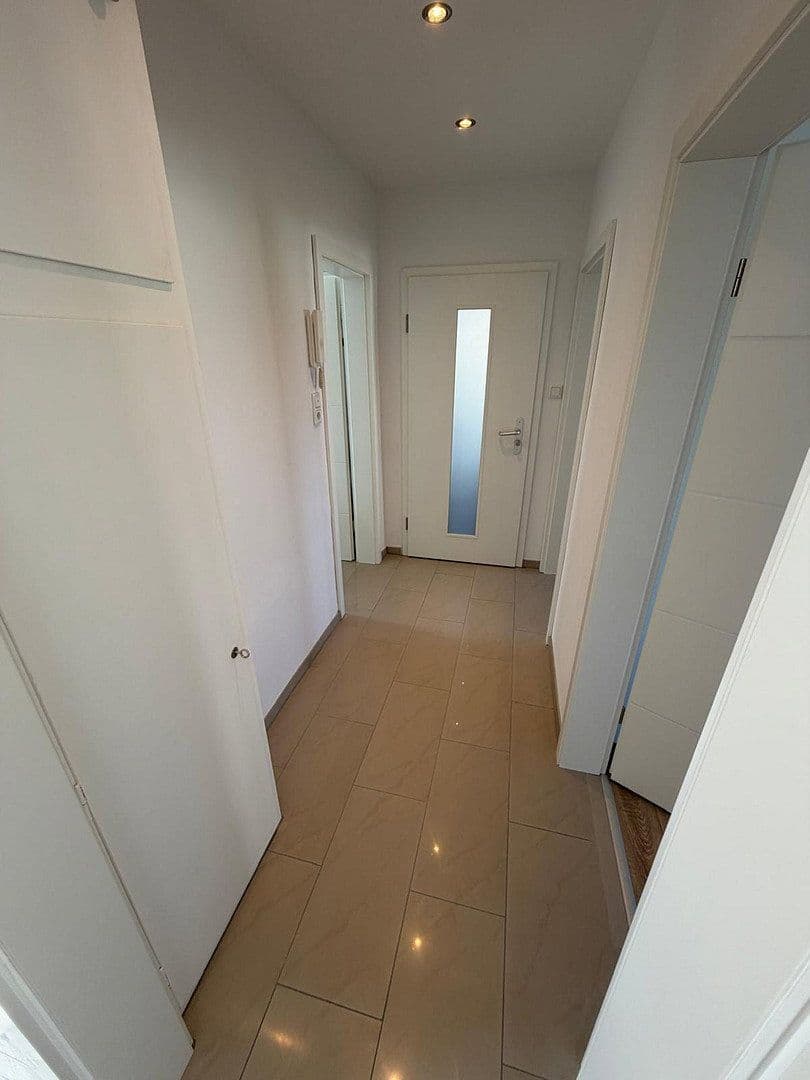 Prenájom bytu 2-izbový 60 m², Eppelheim, Bádensko-Wurttembersko Prenájom bytu 2-izbový 60 m², Eppelheim, Bádensko-Wurttembersko