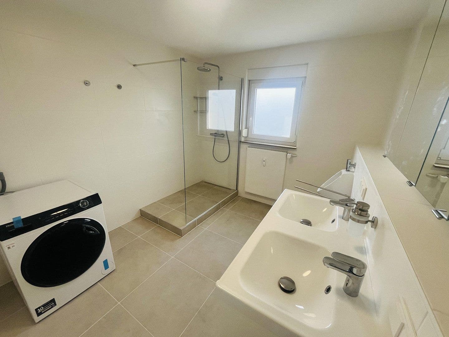 Prenájom bytu 9 m², Bottwarbahnstraße 25, Heilbronn, Bádensko-Wurttembersko Prenájom bytu 9 m², Bottwarbahnstraße 25, Heilbronn, Bádensko-Wurttembersko