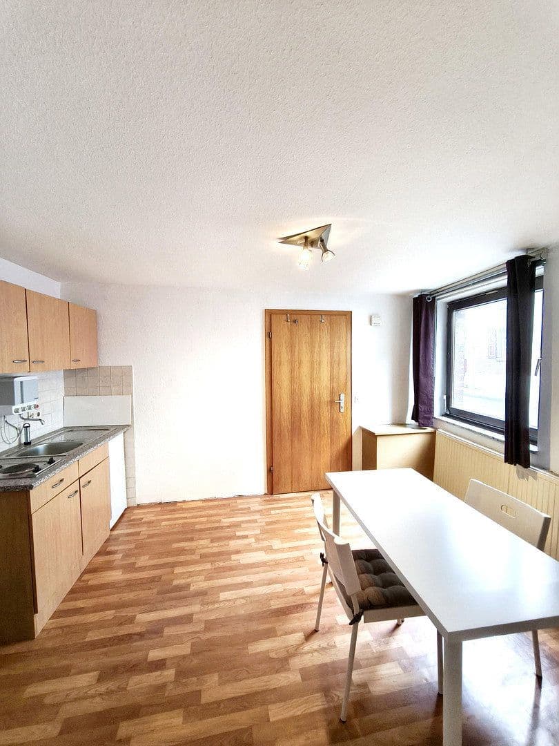 Prenájom domu 30 m², pozemok 300 m², Jülich, Severné Porýnie - Westfálsko Prenájom domu 30 m², pozemok 300 m², Jülich, Severné Porýnie - Westfálsko