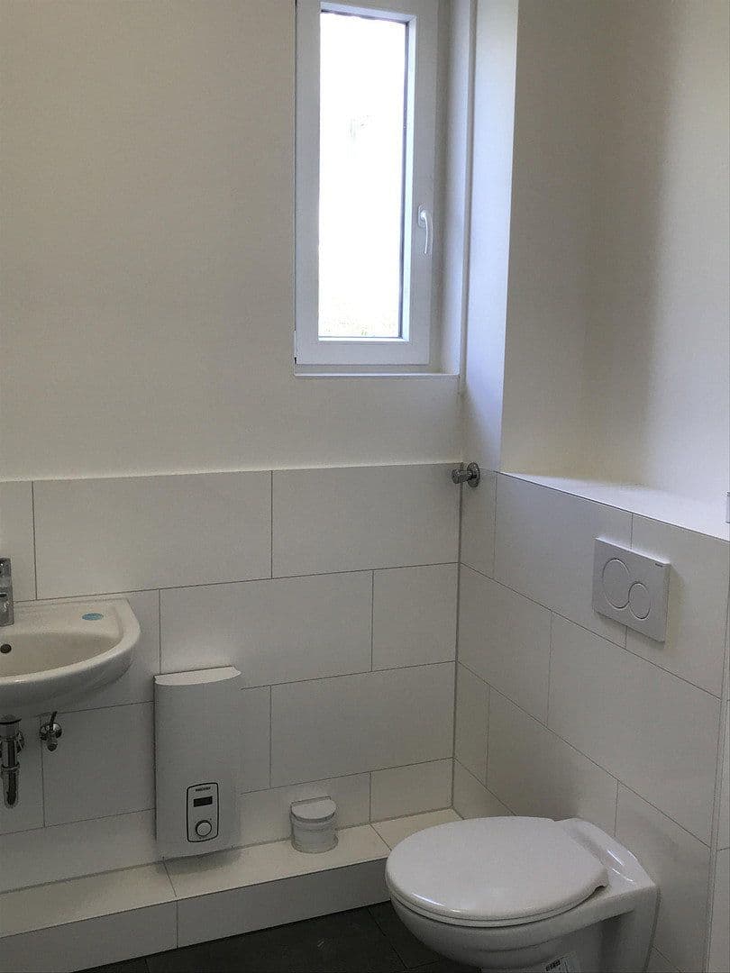 Prenájom nebytového priestoru 314 m², Rellingen, Šlezvicko-Holštajnsko Prenájom nebytového priestoru 314 m², Rellingen, Šlezvicko-Holštajnsko