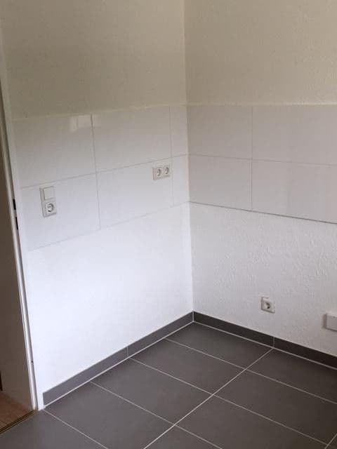 Prenájom bytu 4-izbový 91 m², Dr.-Wachler-Weg 37, Goslar, Dolné Sasko Prenájom bytu 4-izbový 91 m², Dr.-Wachler-Weg 37, Goslar, Dolné Sasko