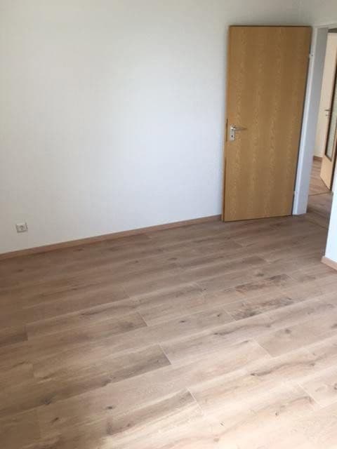 Prenájom bytu 4-izbový 91 m², Dr.-Wachler-Weg 37, Goslar, Dolné Sasko Prenájom bytu 4-izbový 91 m², Dr.-Wachler-Weg 37, Goslar, Dolné Sasko