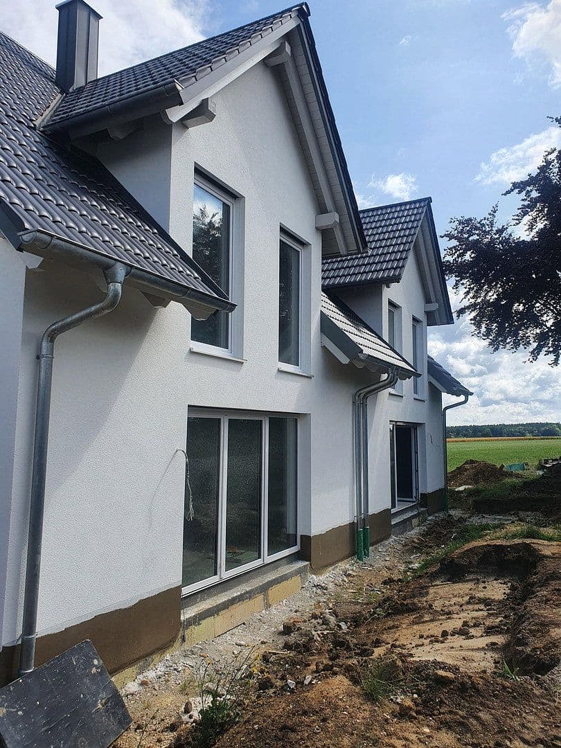 Prenájom domu 113 m², pozemok 400 m², Zusmarshausen, Bavorsko Prenájom domu 113 m², pozemok 400 m², Zusmarshausen, Bavorsko