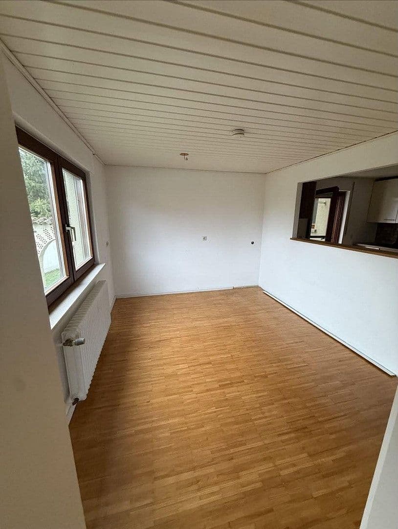 Predaj domu 215 m², pozemok 370 m², Offenburg, Bádensko-Wurttembersko Predaj domu 215 m², pozemok 370 m², Offenburg, Bádensko-Wurttembersko