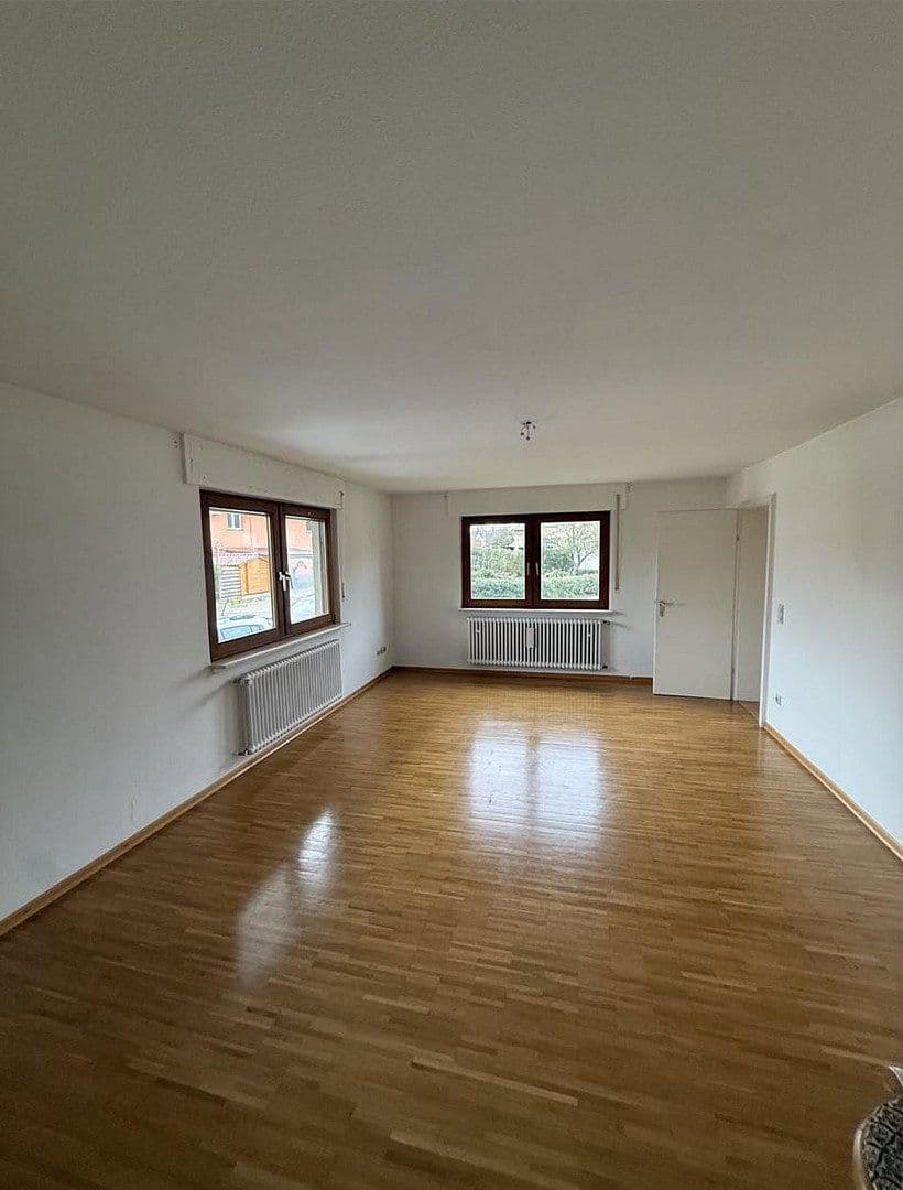 Predaj domu 215 m², pozemok 370 m², Offenburg, Bádensko-Wurttembersko Predaj domu 215 m², pozemok 370 m², Offenburg, Bádensko-Wurttembersko