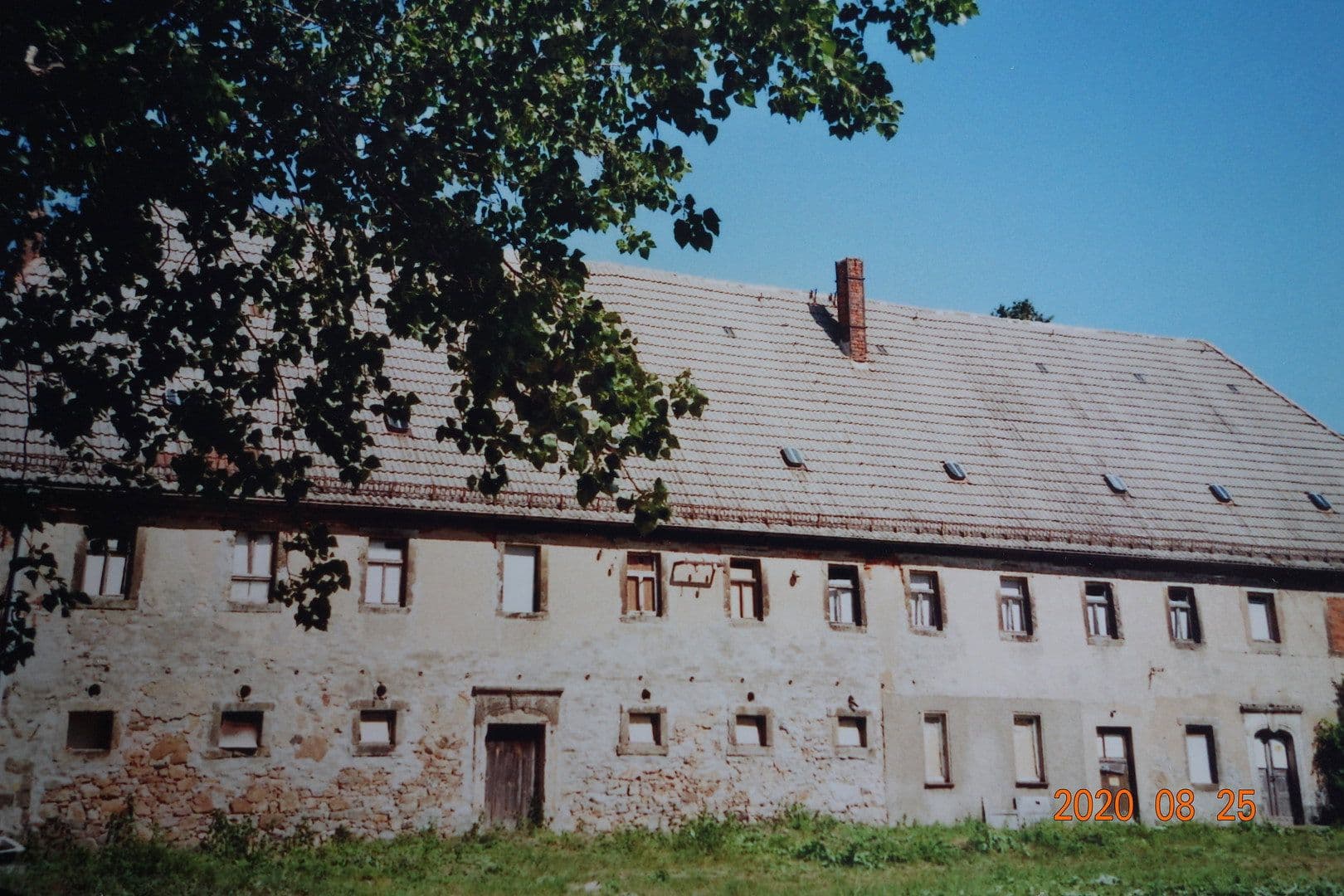 Predaj domu 360 m², pozemok 15.500 m², Stauchitz, Sasko Predaj domu 360 m², pozemok 15.500 m², Stauchitz, Sasko