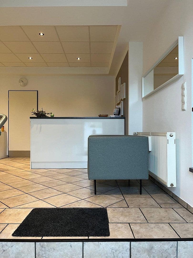 Prenájom kancelárie 120 m², Nideggener Straße 5 + 5a, Düren, Severné Porýnie - Westfálsko Prenájom kancelárie 120 m², Nideggener Straße 5 + 5a, Düren, Severné Porýnie - Westfálsko