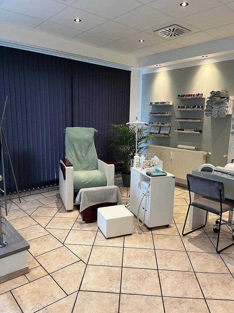Prenájom kancelárie 120 m², Nideggener Straße 5 + 5a, Düren, Severné Porýnie - Westfálsko Prenájom kancelárie 120 m², Nideggener Straße 5 + 5a, Düren, Severné Porýnie - Westfálsko