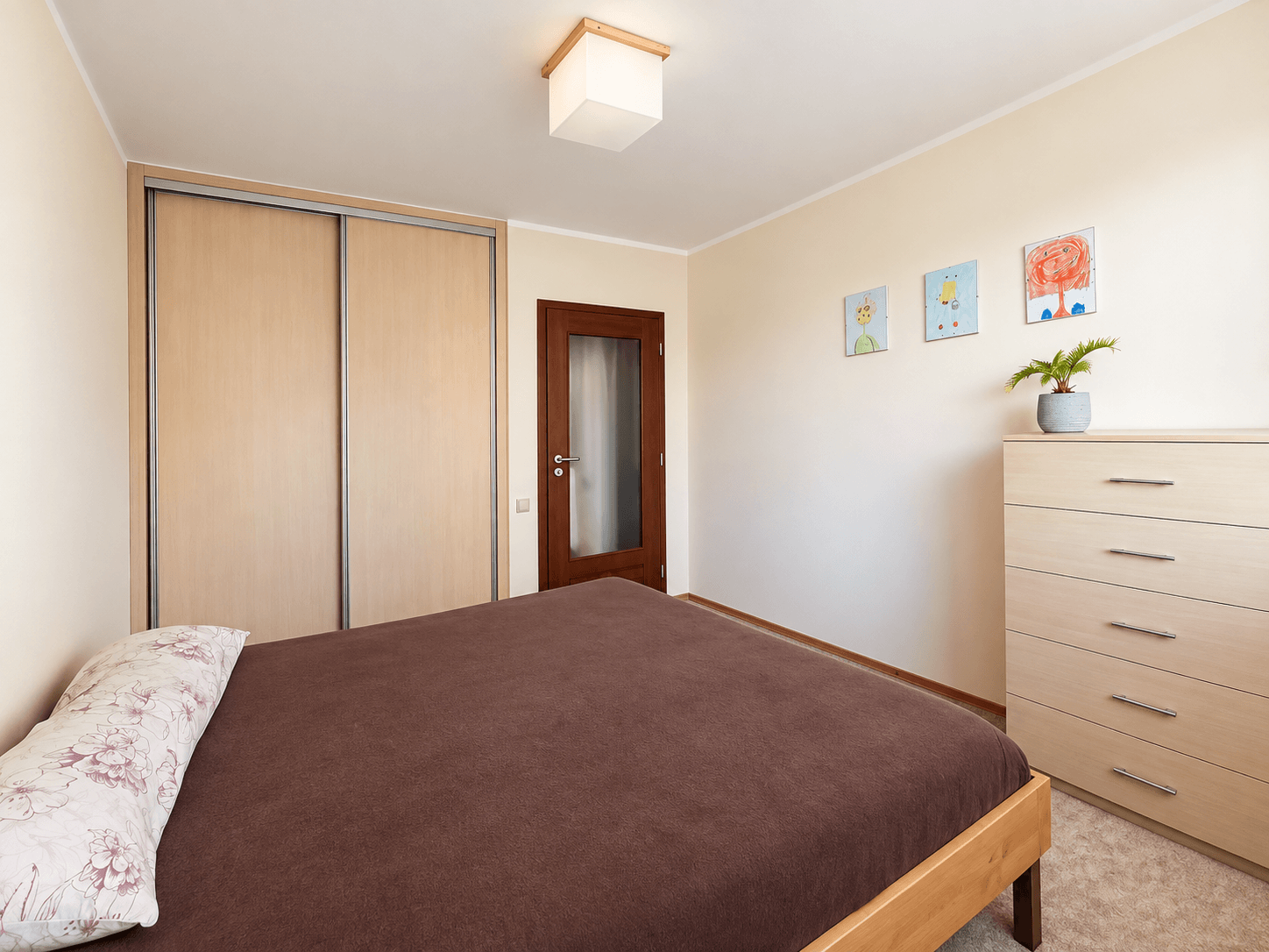 Predaj bytu 3-izbový 70 m², Vratislavská, Praha, Praha Predaj bytu 3-izbový 70 m², Vratislavská, Praha, Praha