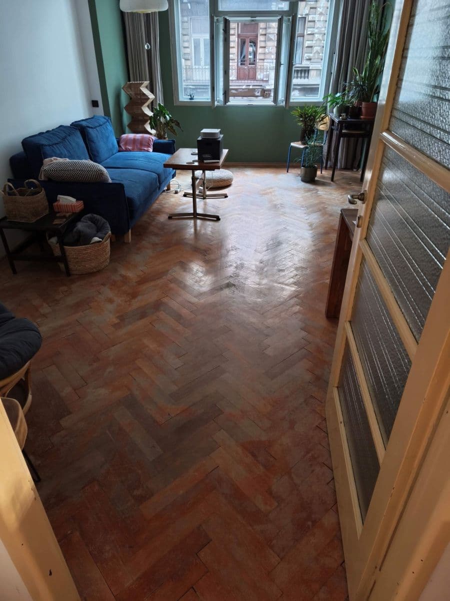Prenájom bytu 4-izbový 110 m², Žitná, Praha, Praha Prenájom bytu 4-izbový 110 m², Žitná, Praha, Praha