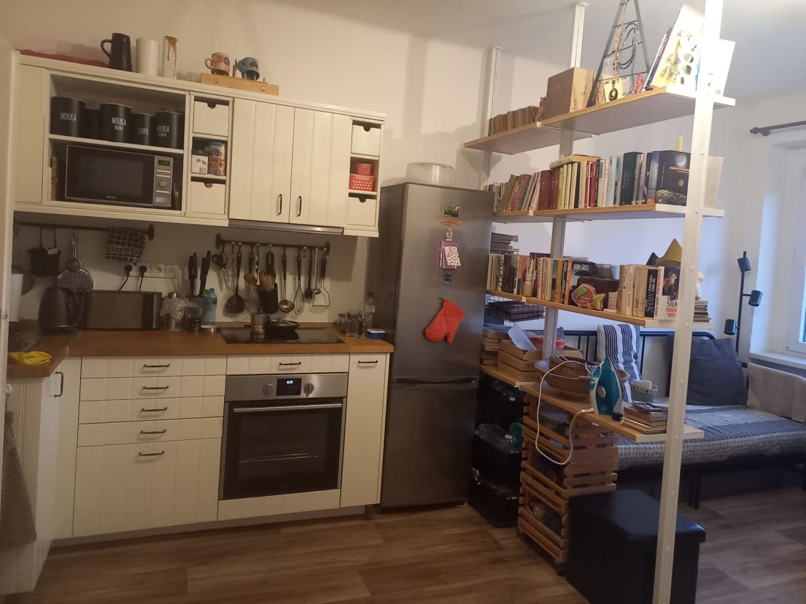 Prenájom bytu 1-izbový 26 m², Kolbenova, Praha, Praha Prenájom bytu 1-izbový 26 m², Kolbenova, Praha, Praha