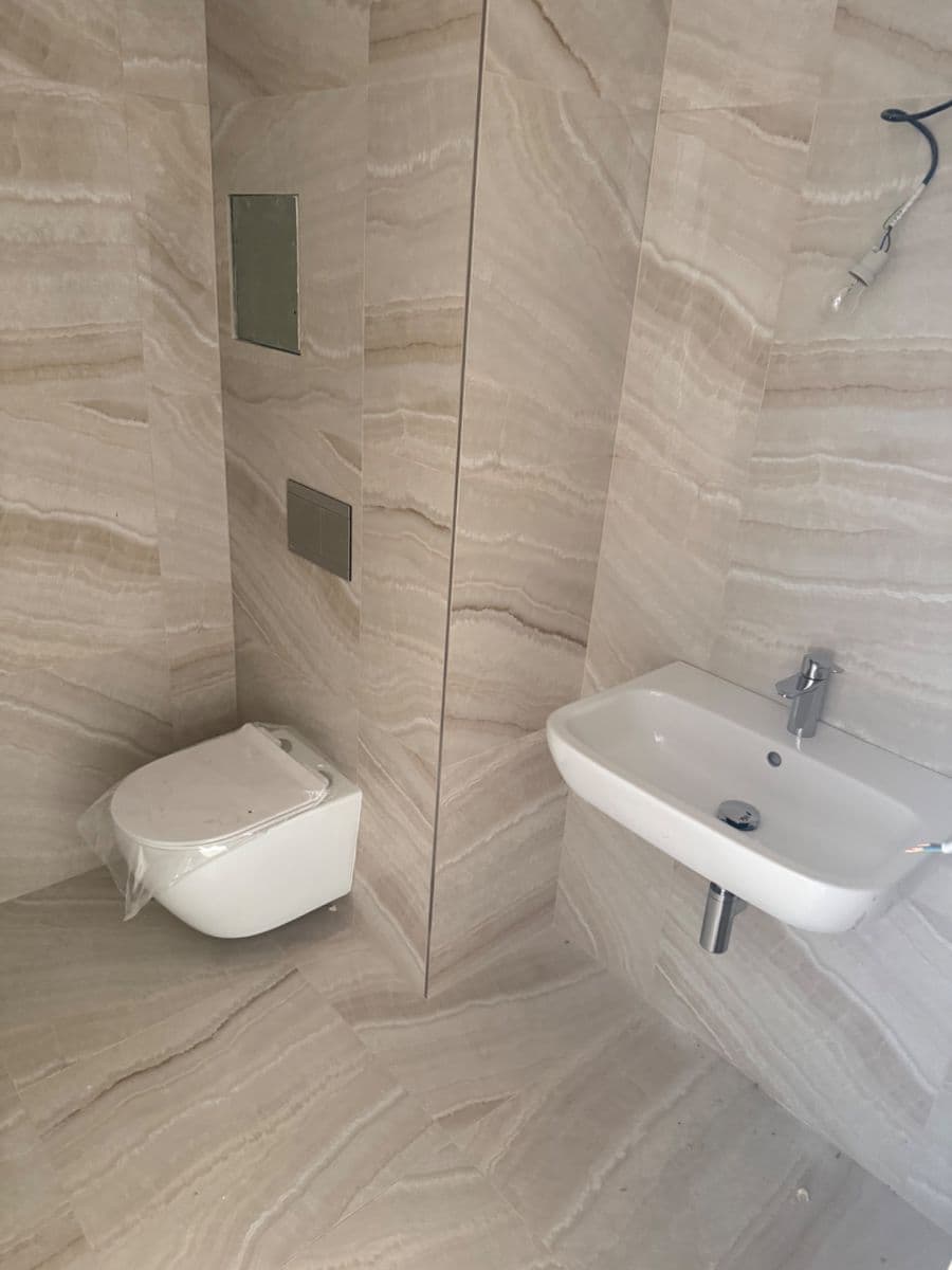 Prenájom bytu 2-izbový 85 m², Chodská, Praha, Praha Prenájom bytu 2-izbový 85 m², Chodská, Praha, Praha