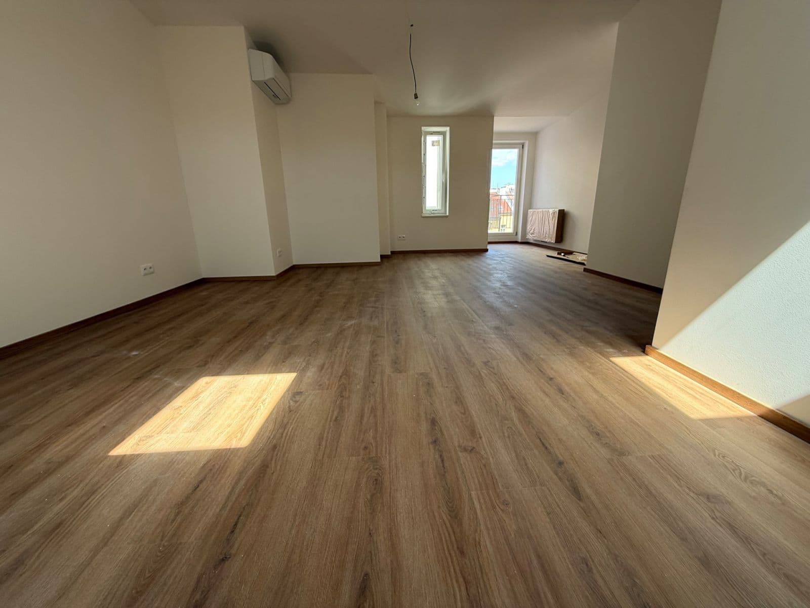 Prenájom bytu 2-izbový 85 m², Chodská, Praha, Praha Prenájom bytu 2-izbový 85 m², Chodská, Praha, Praha