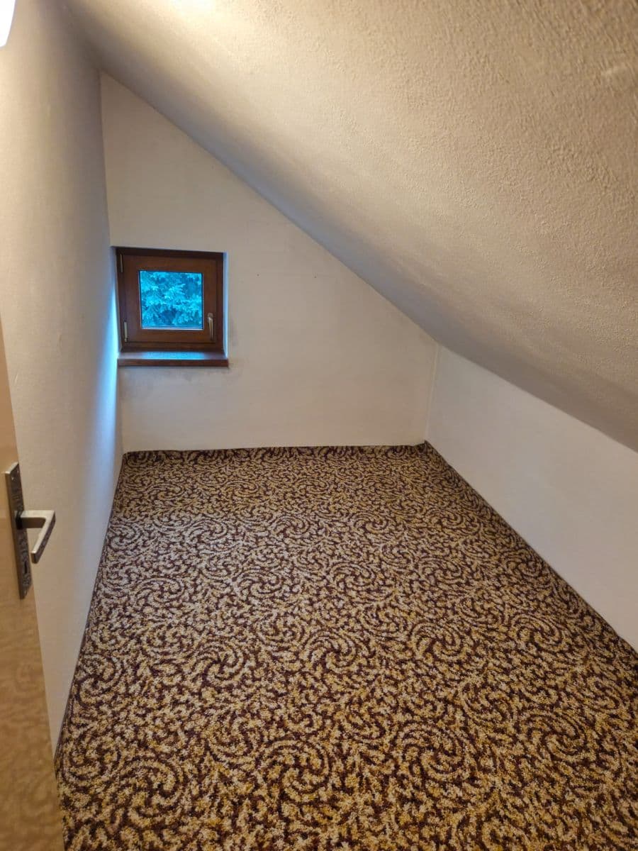 Prenájom bytu 3-izbový 103 m², U Zámku, Dobřejovice, Středočeský kraj Prenájom bytu 3-izbový 103 m², U Zámku, Dobřejovice, Středočeský kraj