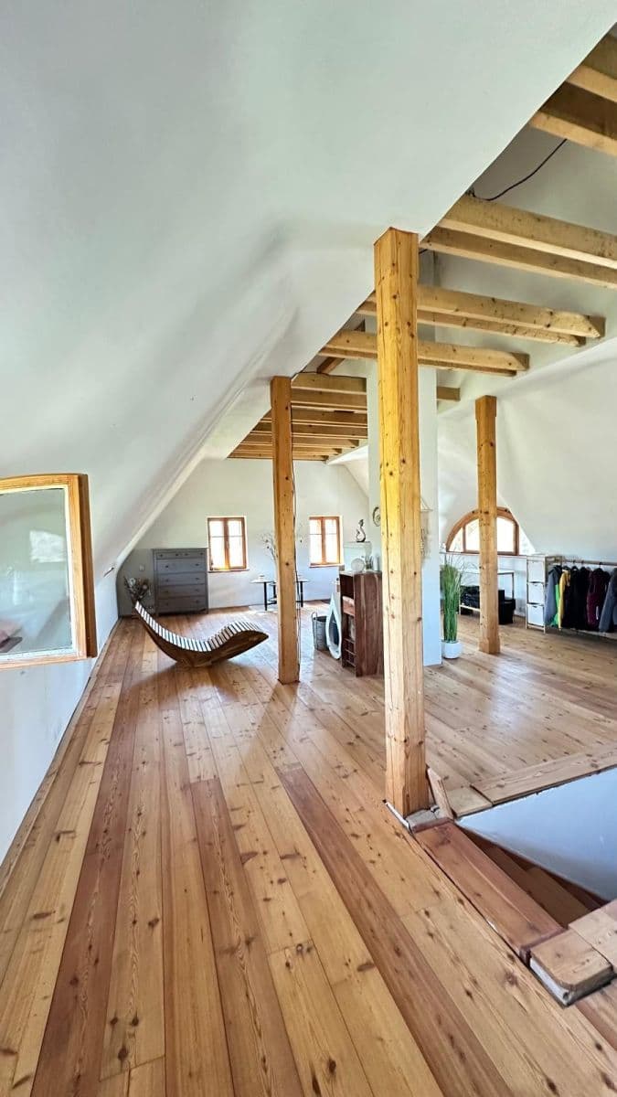 Predaj domu 191 m², pozemok 4.200 m², Dolní Tošanovice, Moravskoslezský kraj Predaj domu 191 m², pozemok 4.200 m², Dolní Tošanovice, Moravskoslezský kraj