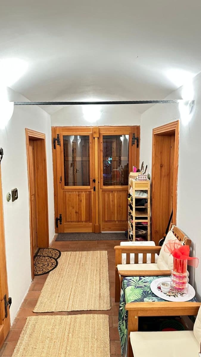 Predaj domu 191 m², pozemok 4.200 m², Dolní Tošanovice, Moravskoslezský kraj Predaj domu 191 m², pozemok 4.200 m², Dolní Tošanovice, Moravskoslezský kraj