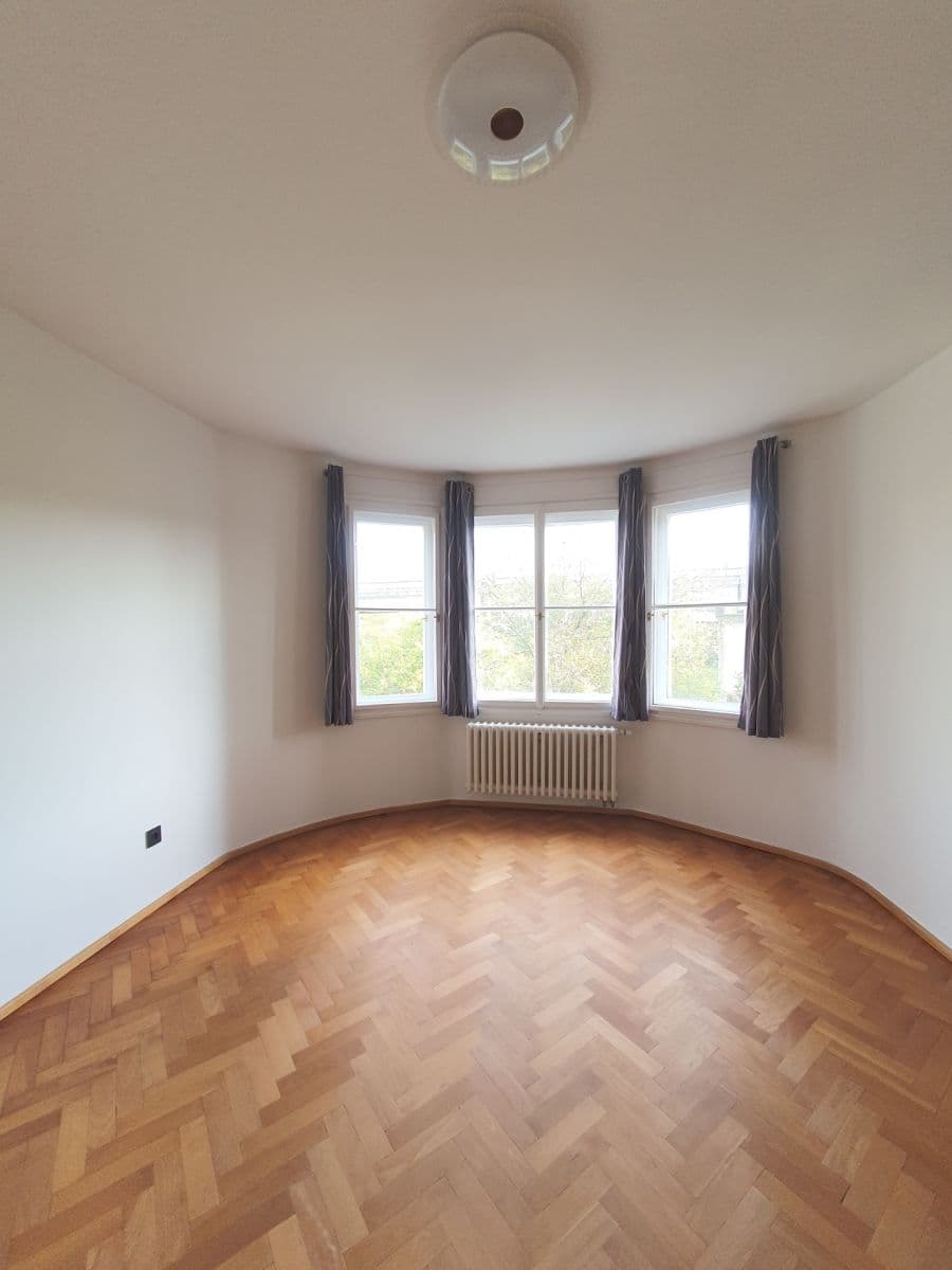 Prenájom bytu 2-izbový 83 m², U Libeňského pivovaru, Praha, Praha Prenájom bytu 2-izbový 83 m², U Libeňského pivovaru, Praha, Praha