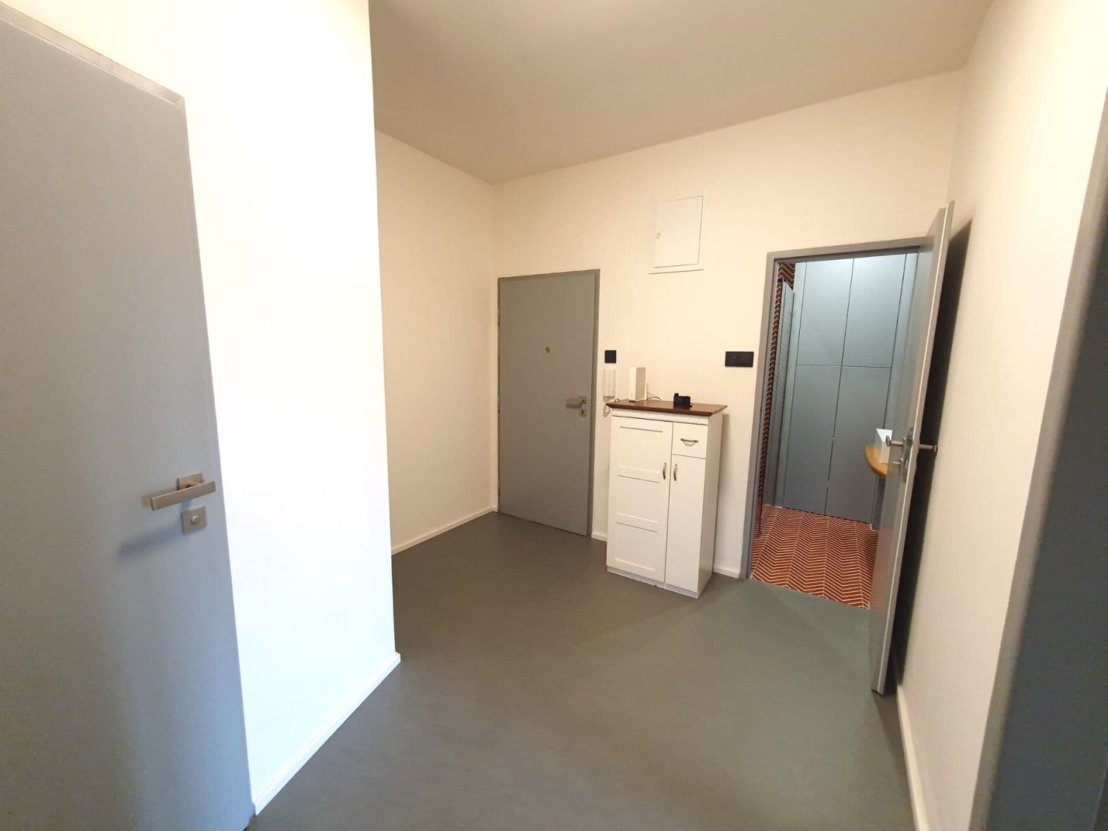 Prenájom bytu 2-izbový 83 m², U Libeňského pivovaru, Praha, Praha Prenájom bytu 2-izbový 83 m², U Libeňského pivovaru, Praha, Praha