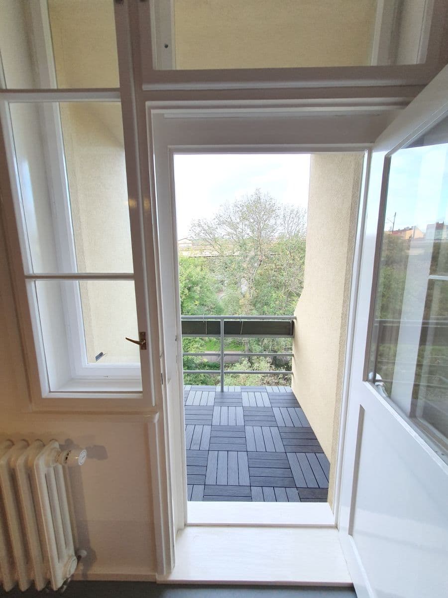Prenájom bytu 2-izbový 83 m², U Libeňského pivovaru, Praha, Praha Prenájom bytu 2-izbový 83 m², U Libeňského pivovaru, Praha, Praha