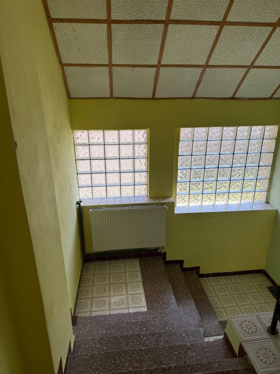 Predaj domu 161 m², pozemok 557 m², Okřesaneč, Středočeský kraj Predaj domu 161 m², pozemok 557 m², Okřesaneč, Středočeský kraj