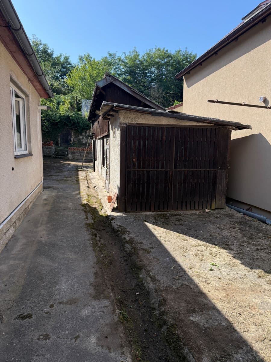 Predaj domu 161 m², pozemok 557 m², Okřesaneč, Středočeský kraj Predaj domu 161 m², pozemok 557 m², Okřesaneč, Středočeský kraj