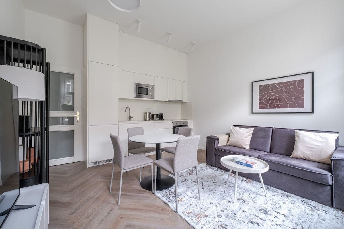 Prenájom bytu 42 m², Sázavská, Praha, Praha Prenájom bytu 42 m², Sázavská, Praha, Praha