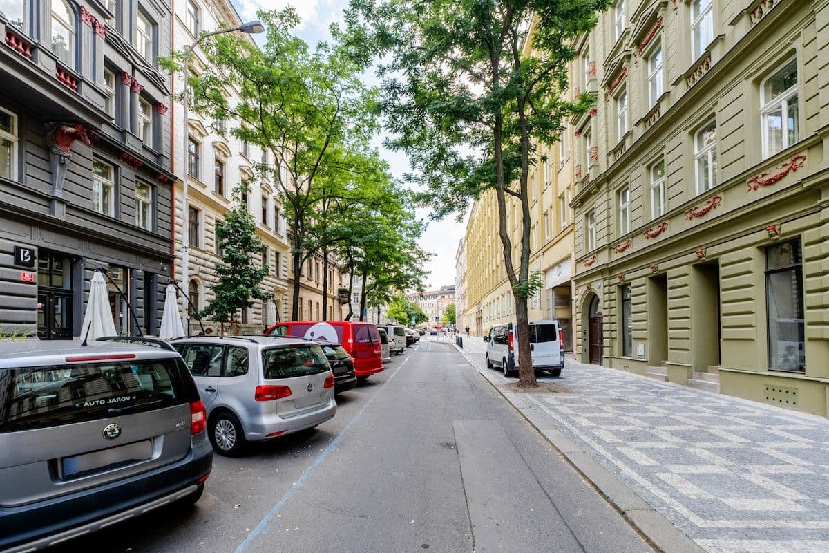 Prenájom bytu 42 m², Sázavská, Praha, Praha Prenájom bytu 42 m², Sázavská, Praha, Praha