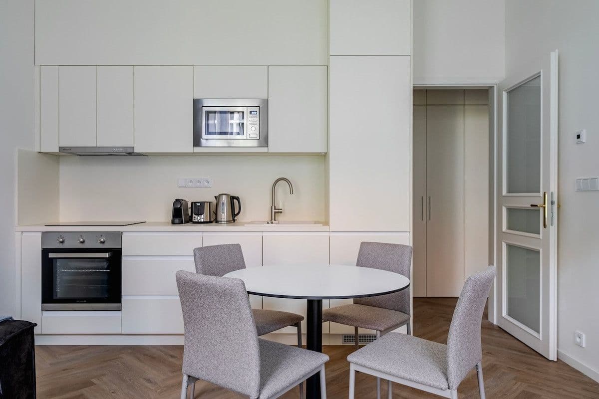 Prenájom bytu 42 m², Sázavská, Praha, Praha Prenájom bytu 42 m², Sázavská, Praha, Praha