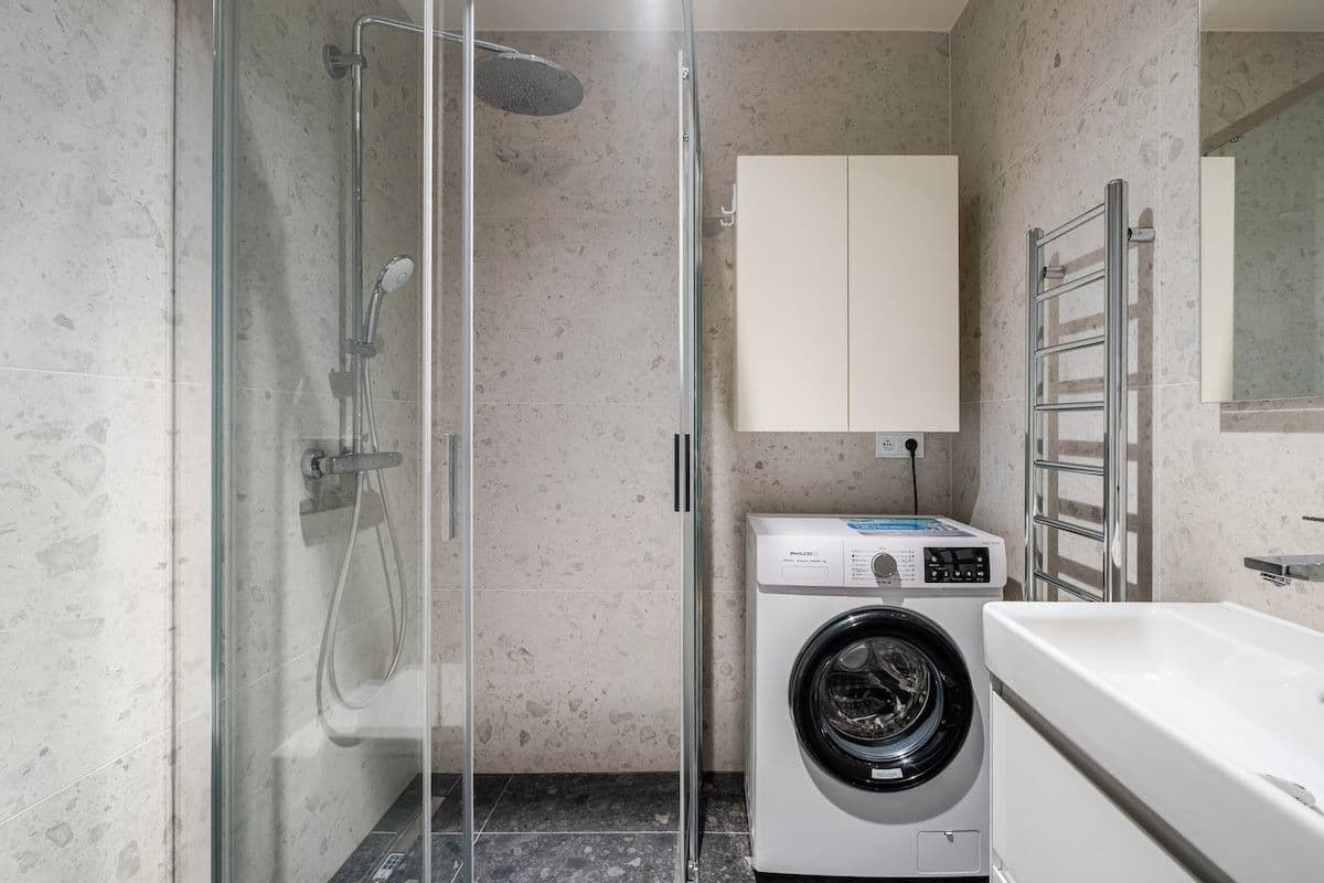 Prenájom bytu 42 m², Sázavská, Praha, Praha Prenájom bytu 42 m², Sázavská, Praha, Praha