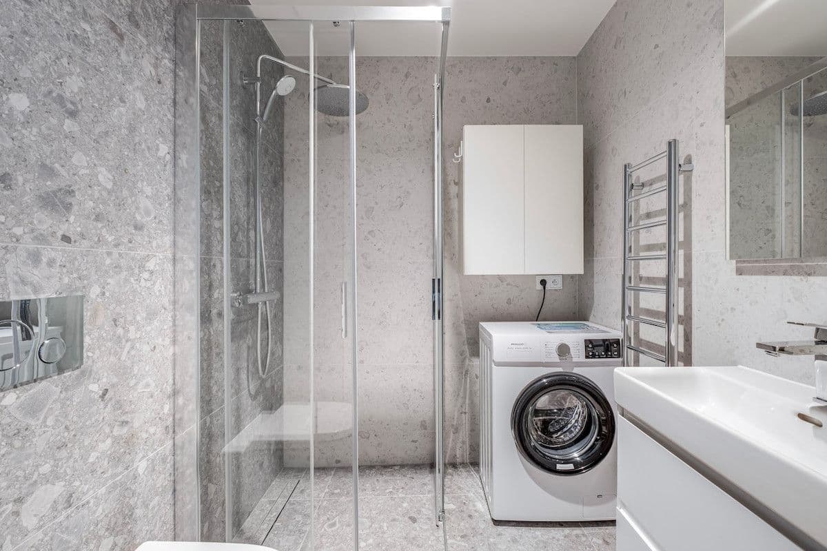 Prenájom bytu 42 m², Sázavská, Praha, Praha Prenájom bytu 42 m², Sázavská, Praha, Praha