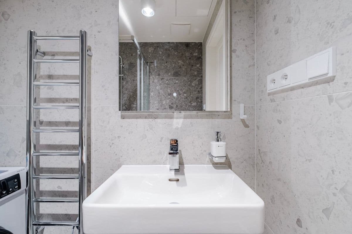 Prenájom bytu 42 m², Sázavská, Praha, Praha Prenájom bytu 42 m², Sázavská, Praha, Praha