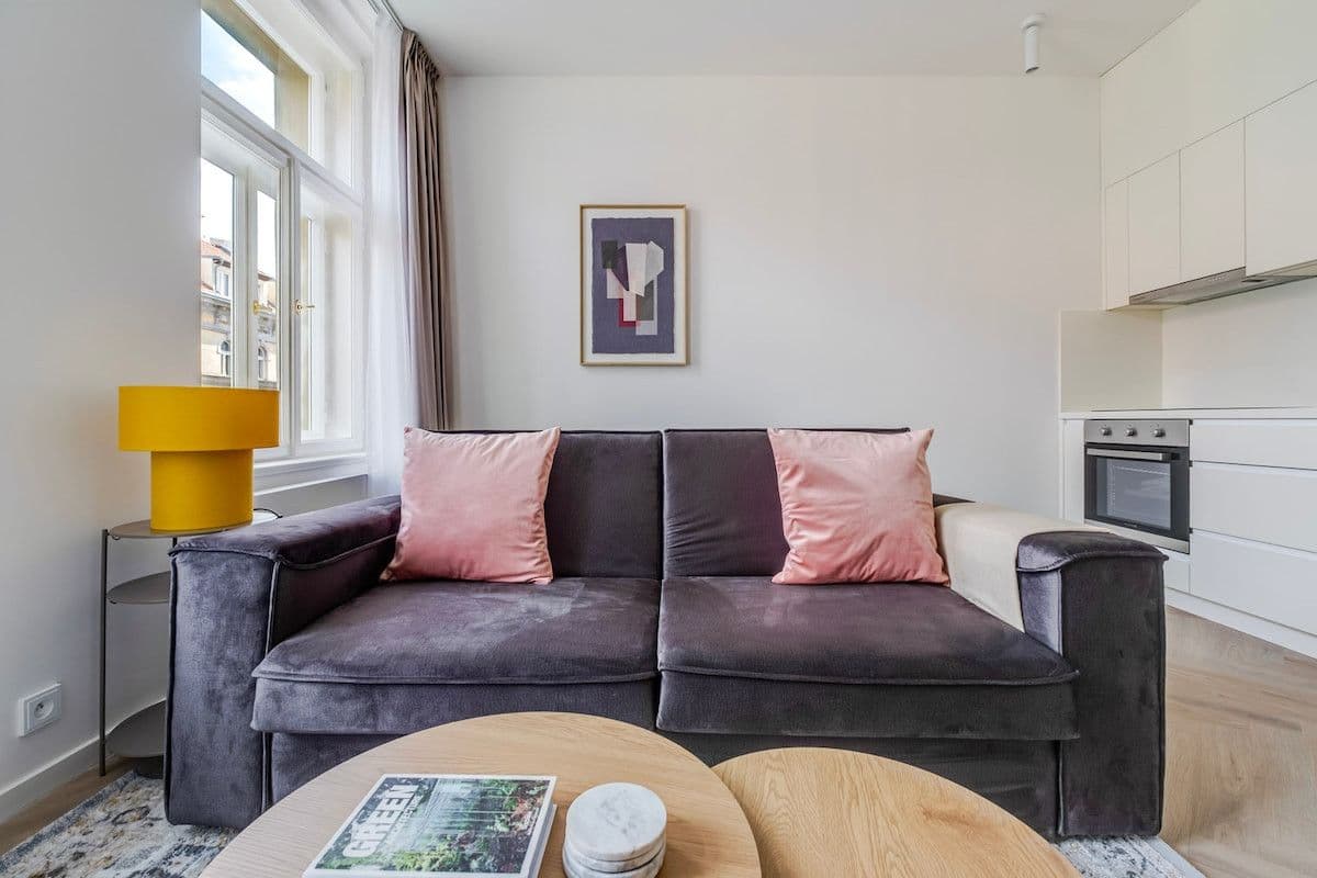 Prenájom bytu 42 m², Sázavská, Praha, Praha Prenájom bytu 42 m², Sázavská, Praha, Praha