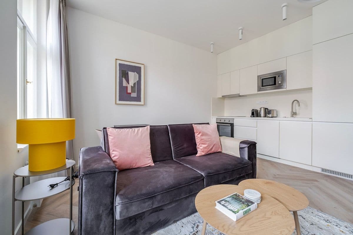 Prenájom bytu 42 m², Sázavská, Praha, Praha Prenájom bytu 42 m², Sázavská, Praha, Praha