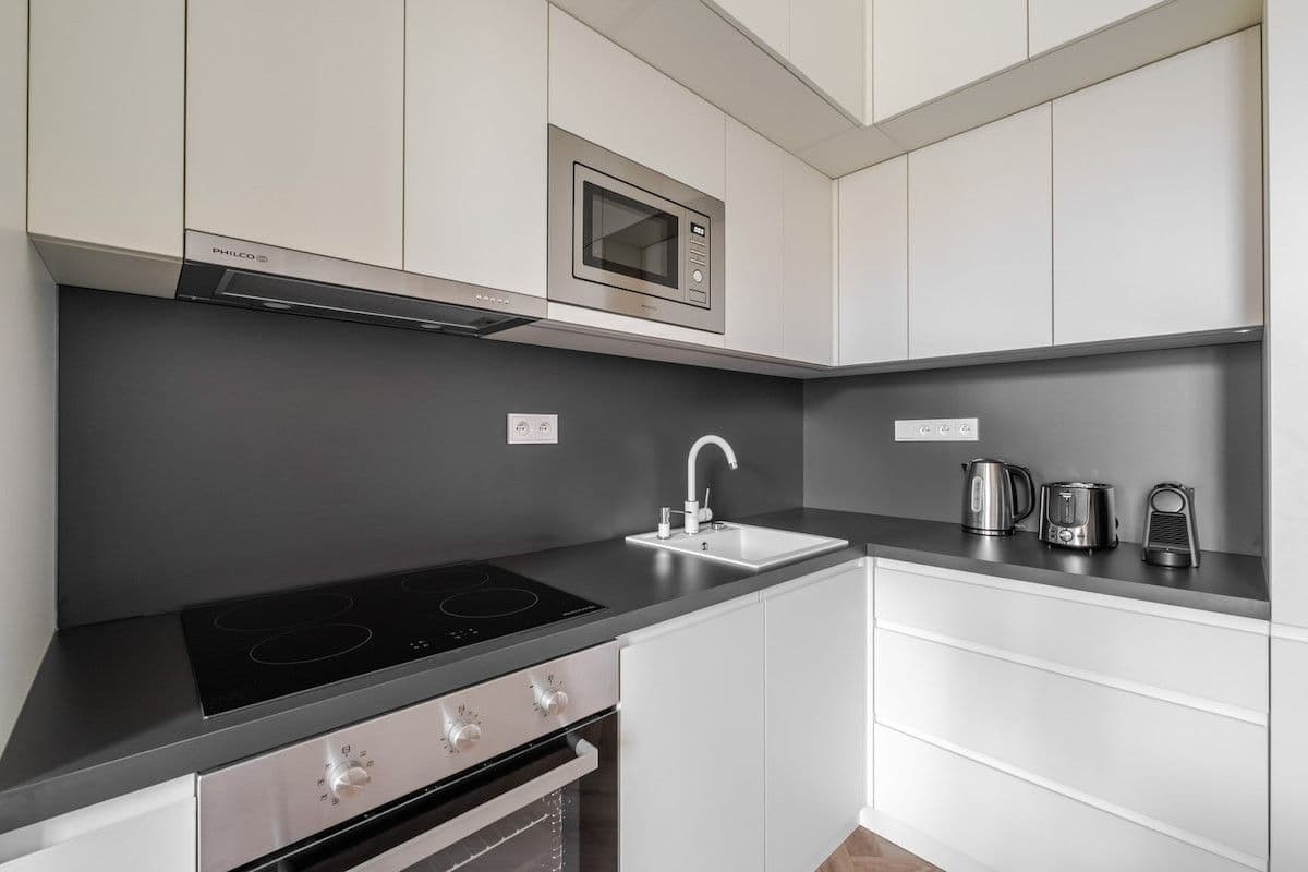 Prenájom bytu 47 m², Sázavská, Praha, Praha Prenájom bytu 47 m², Sázavská, Praha, Praha