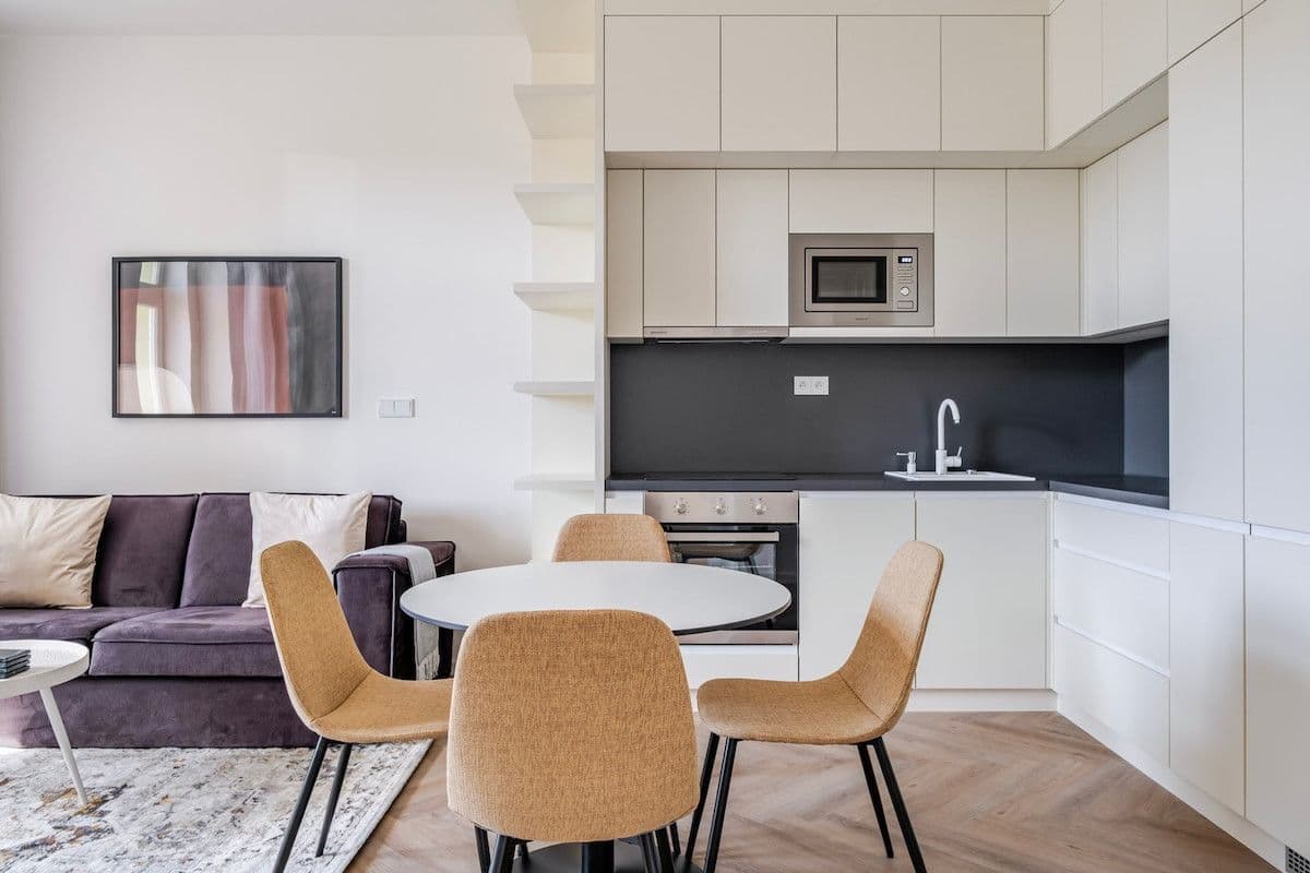 Prenájom bytu 46 m², Sázavská, Praha, Praha Prenájom bytu 46 m², Sázavská, Praha, Praha