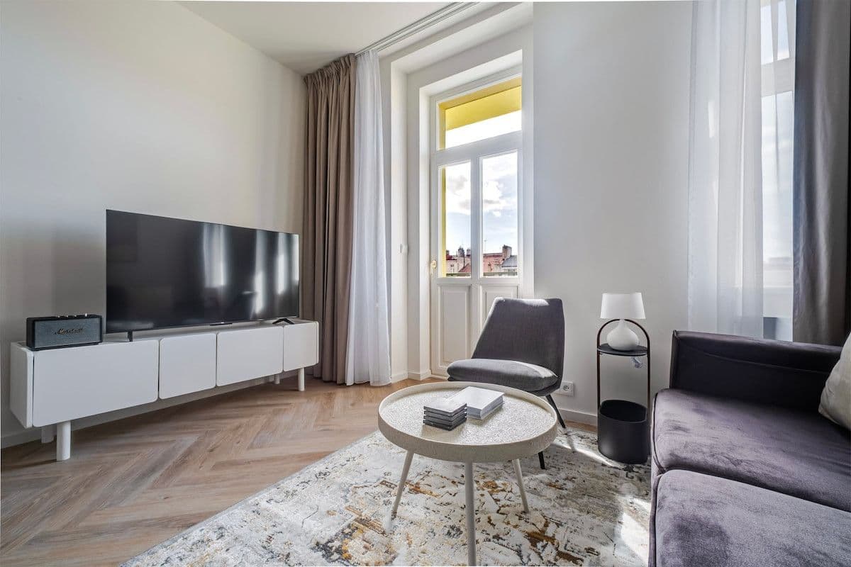Prenájom bytu 46 m², Sázavská, Praha, Praha Prenájom bytu 46 m², Sázavská, Praha, Praha